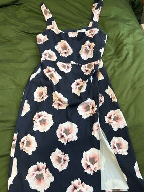 Aritzia Babaton 90's Slit Floral Slit Dress